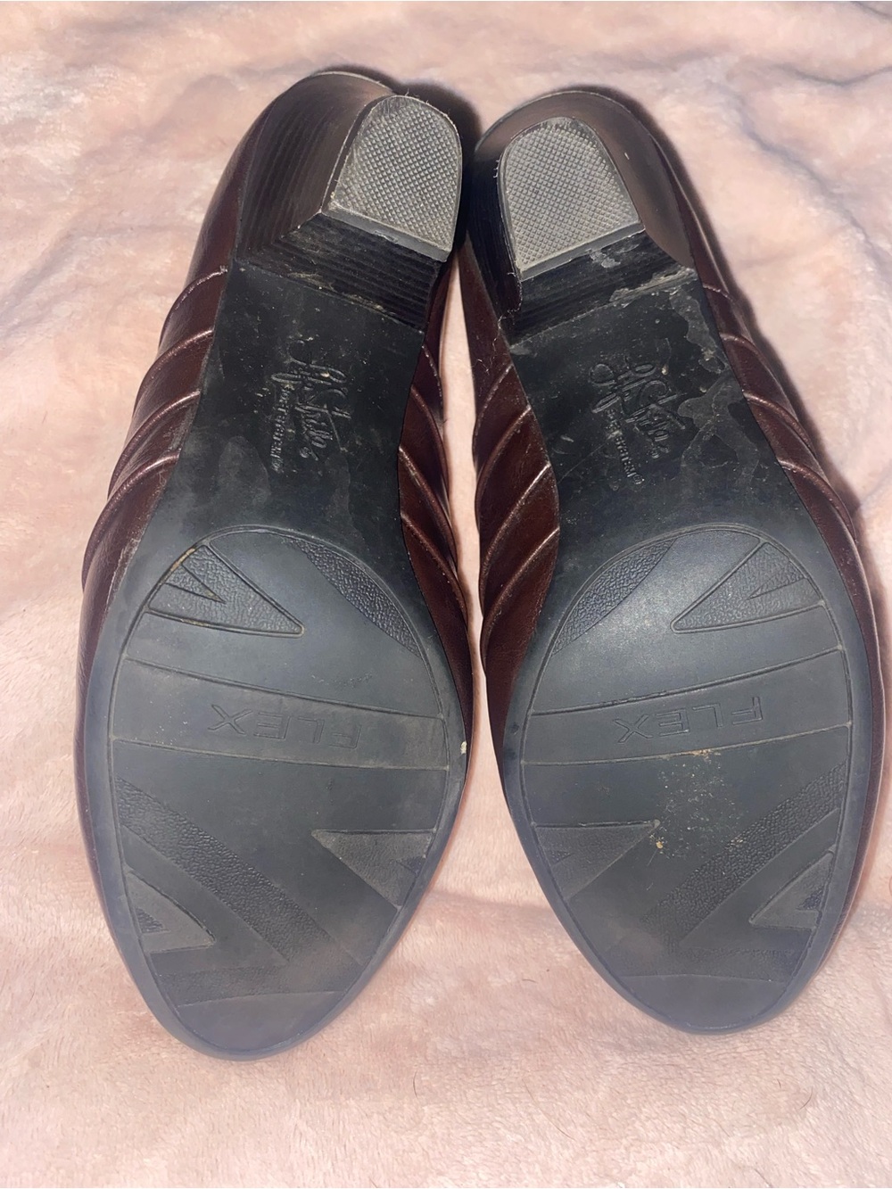 LifeStride Gamlit Pleated Heeled Booties / Slip-On Pump. 7.5M - Picture 4 of 4